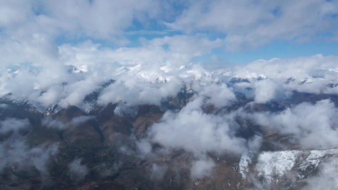 雪山云雾仙境