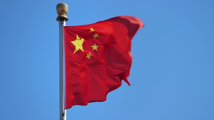 北京天安门广场 红旗飘扬 人民英雄纪念碑