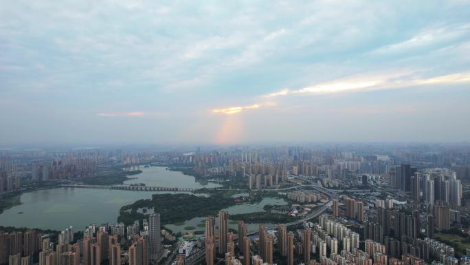 航拍武汉夕阳晚霞落日天空城市街景