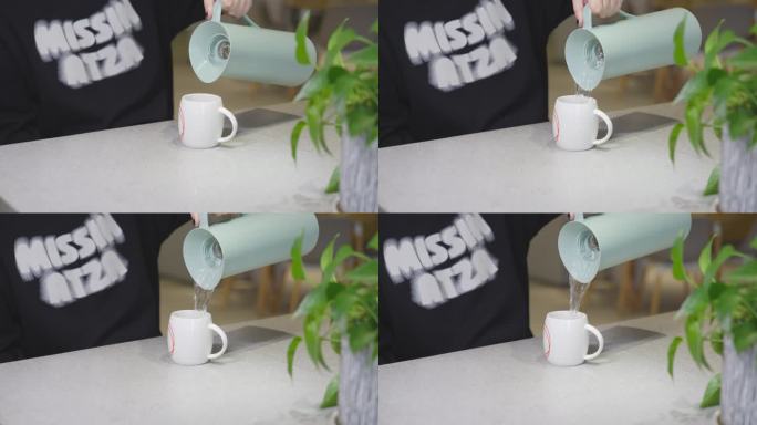 热水瓶倒水接水