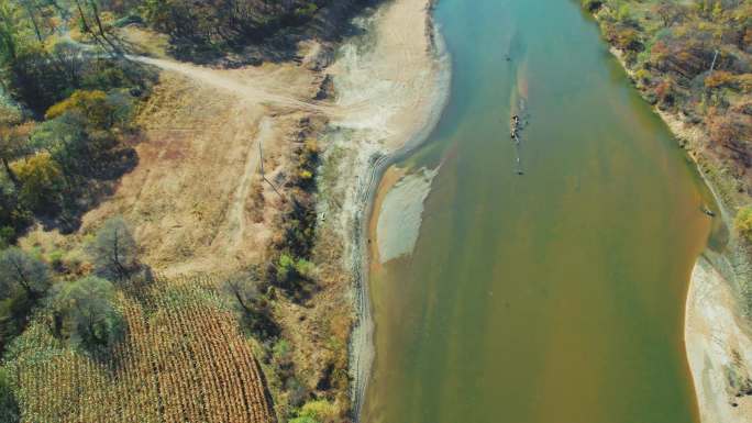 黑龙江湿地秋色