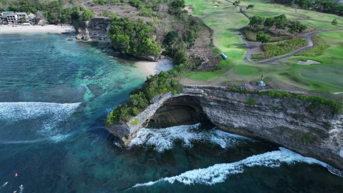 原创 印尼巴厘岛海岸线自然风光航拍