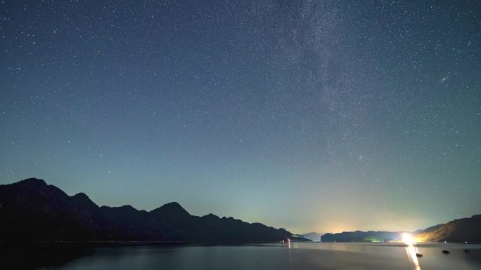 贵州乌江江界河码头夜晚星空银河延时摄影