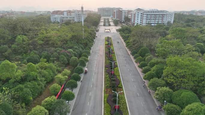 航拍广西桂林理工大学雁山校区