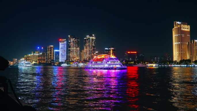 外滩夜景 游轮 2 上海城市空镜空景
