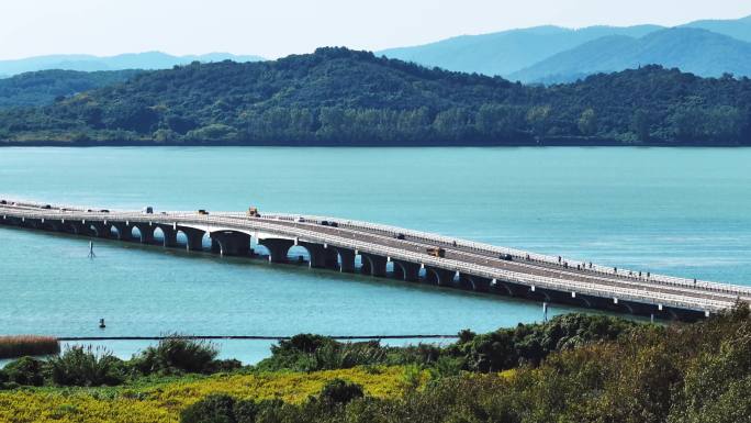 4K航拍苏州太湖大桥太湖湿地公园渔洋山