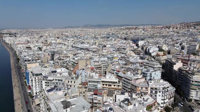 亚里士多德广场空中冒险:塞萨洛尼基，希腊，在4K与无人机