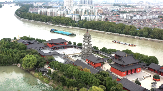 航拍京杭大运河扬州高邮段镇国寺塔4k