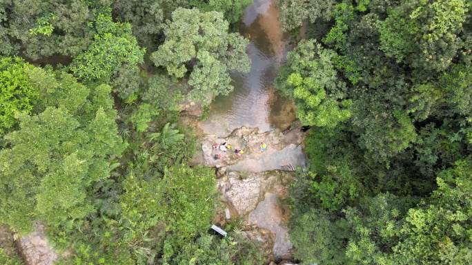 广东佛山南海西岸茶山溯溪运动