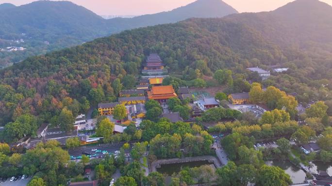 杭州西湖区净慈禅寺航拍唯美大自然风光群山