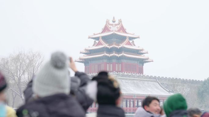 北京街头下雪空镜