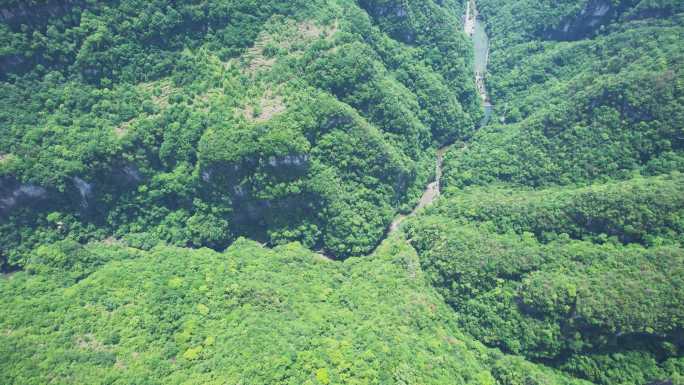 4K俯瞰三峡大瀑布自然壮丽航拍视频