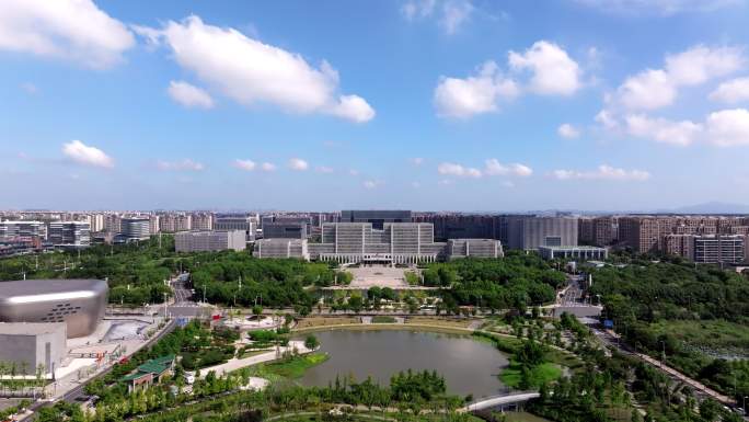 4K安徽芜湖市政府大楼航拍
