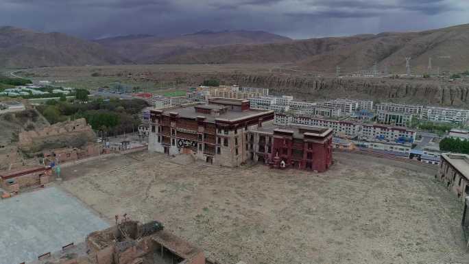 拉加里王宫遗址 西藏曲松县