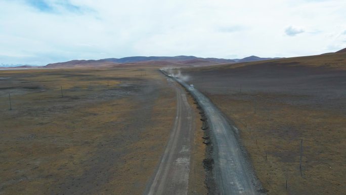 冬季自驾旅游房车