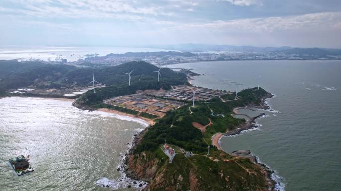 风力发电场 海角灯塔 风车 海岛风电