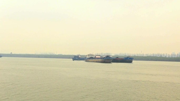 延时，湘江运输船，船来船往