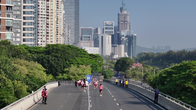 深圳南山2023马拉松航拍终点