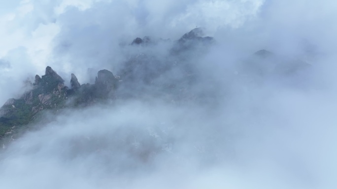 中国 黄山 光明顶 云雾 航拍 4K