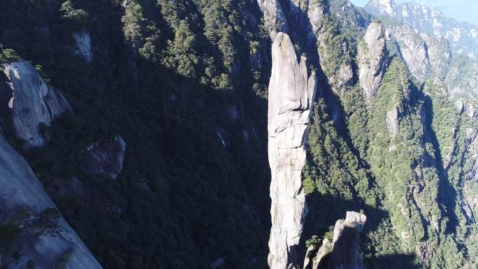 江西 三清山 女神峰 蟒蛇出山 航拍