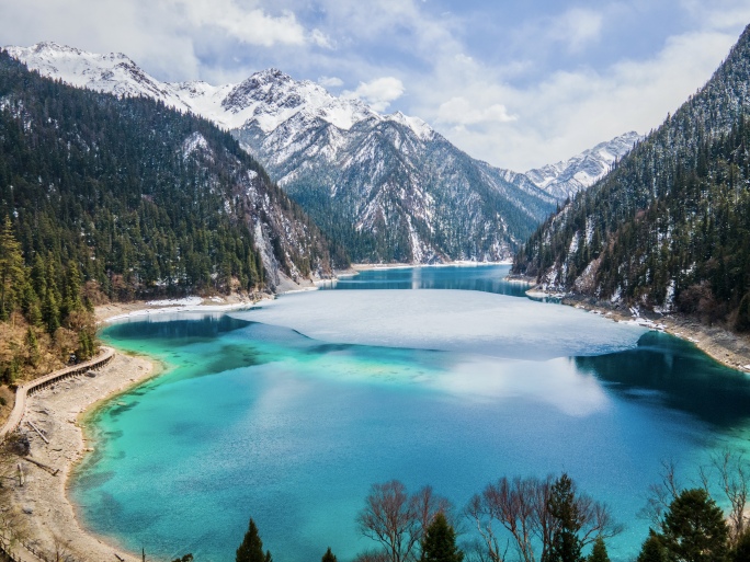 川西九寨沟风景航拍