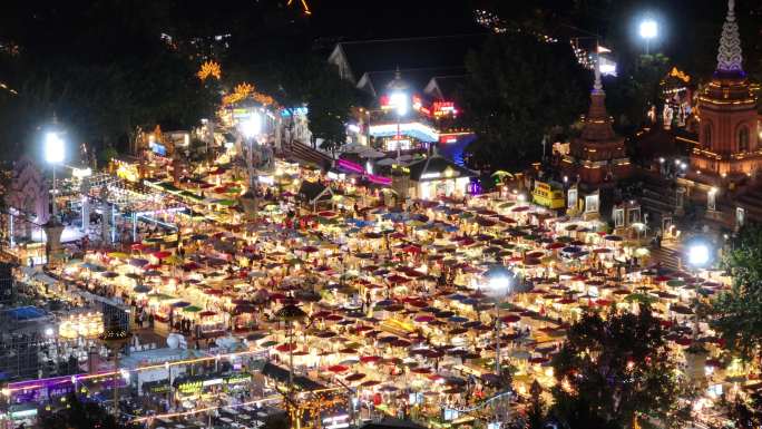 云南西双版纳告庄星光夜市夜景