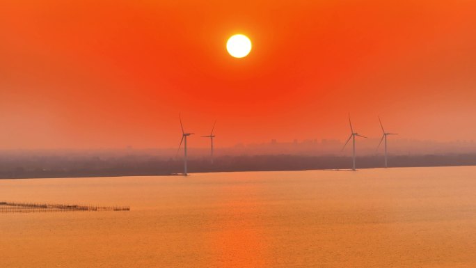 航拍高邮湖边风力发电夕阳晚霞堤岸鱼塘飞鸟