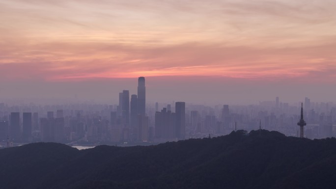 航拍长沙岳麓山国金破晓日出朝霞