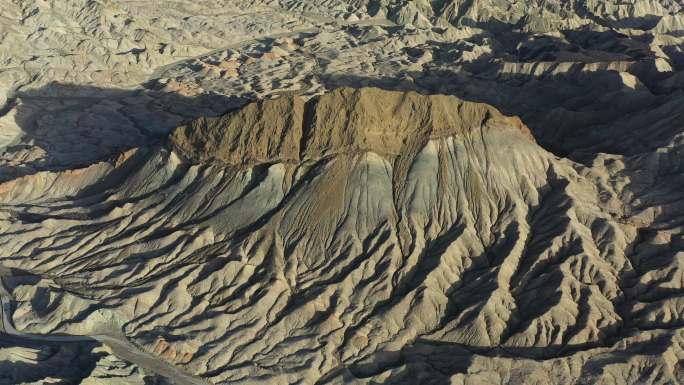 航拍高清4k丹霞地质火山口遗址短视频素材