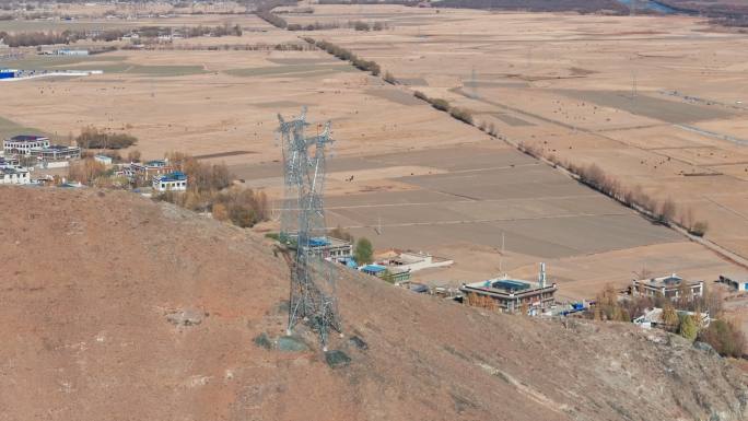 西藏电网建设西藏电力西藏高压电电网电线杆