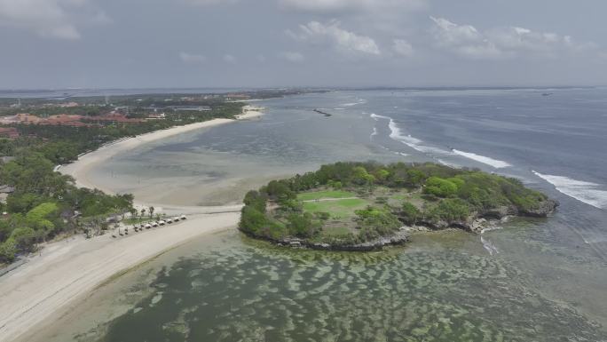 航拍印尼巴厘岛努沙杜瓦海滨度假村自然风光
