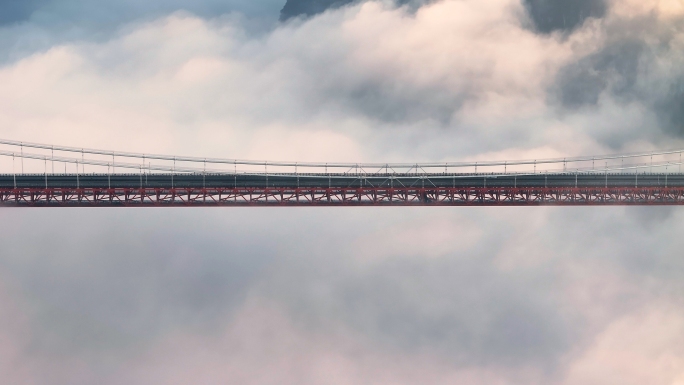 云端的大桥