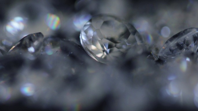 璀璨晶莹剔透钻石水晶玻璃折射反射