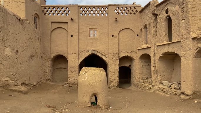 宗教在伊朗琐罗亚斯德教当地人有当地的火庙在老城市中心亚兹德村阿克达阿达坎城市生活泥砖建筑粘土墙建筑房