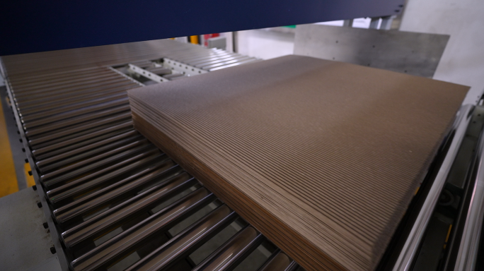 瓦楞纸 纸板包装 自动化生产纸盒生产线