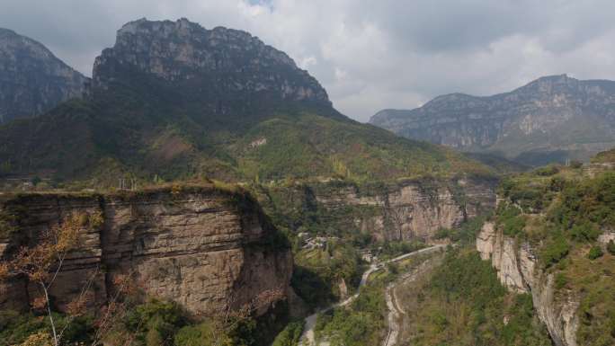 6K深秋太行山猪叫石景区【延时】