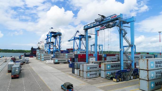 港口 货物装运 进出口贸易 港口建设