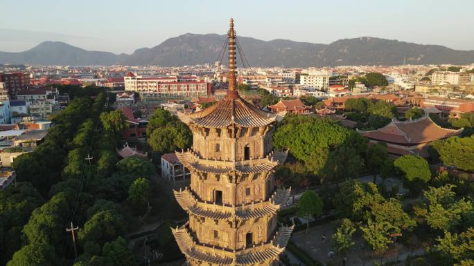 泉州开元寺东西塔黄昏景色