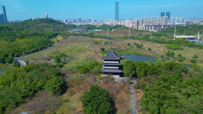 航拍南宁青秀山东门山顶古建筑阁楼