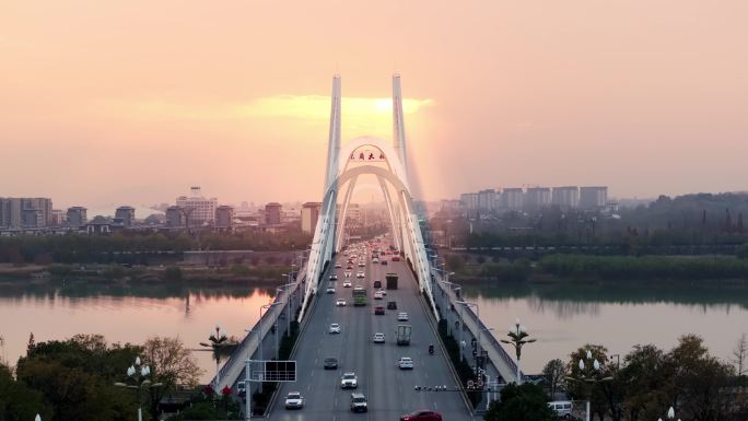 龙岗大桥落日