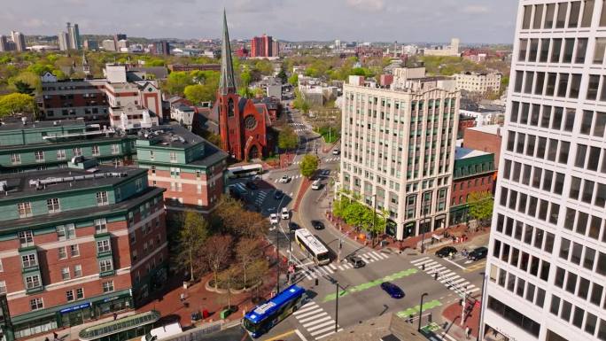 马萨诸塞州剑桥市中央广场的鸟瞰图
