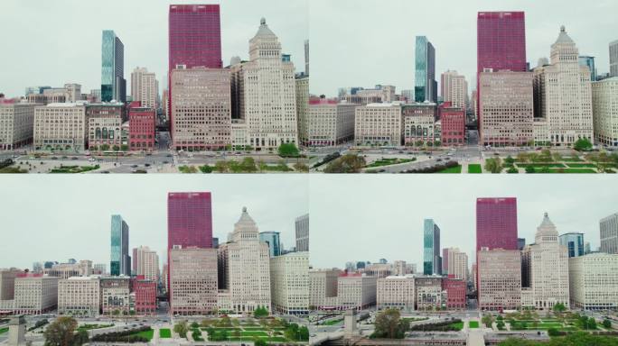展现美丽的芝加哥天际线，电影在市中心的航拍。向左滑动。中西部，伊利诺伊州，美国