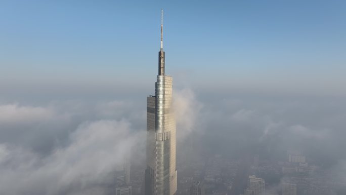 南京紫峰大厦云海航拍