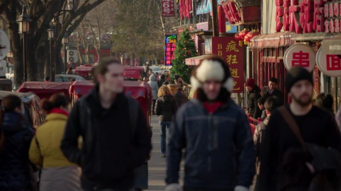 过年北京胡同后海人群逛街