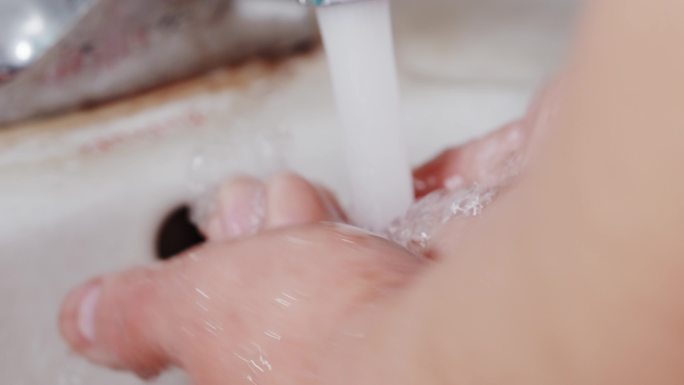 洗手打扫卫生做家务