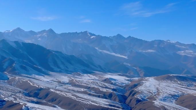 4k航拍冬季祁连山雪山