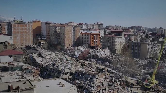 哈塔地震战争地震