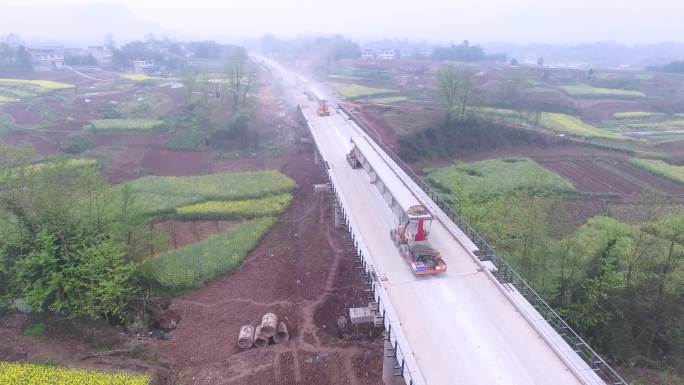 铁路建设 青藏铁路 盘山公路 水电站