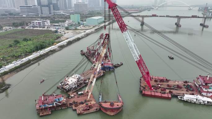 中国广东省广州市南沙区下横沥水道沉船打捞