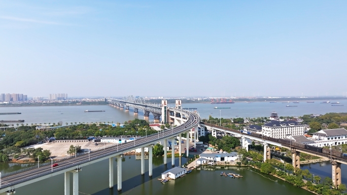 【4k】火车驶过九江长江大桥